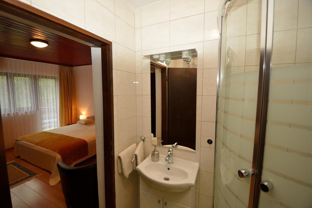 Plitvice Pansion Lovric Hotel Plitvička Jezera Quarto foto